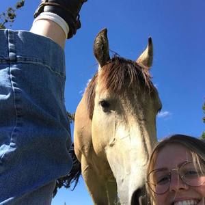 Meet your Posher, Sarah